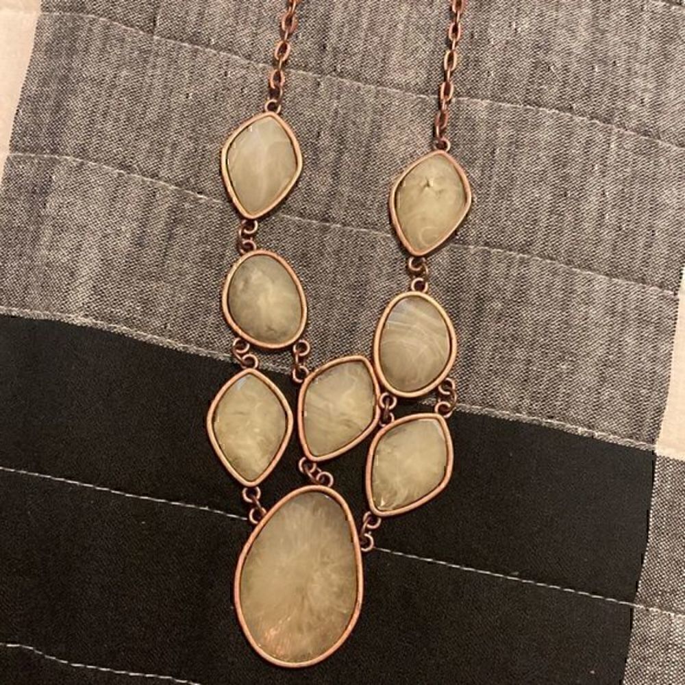 Paparazzi necklace - Picture 2 of 2